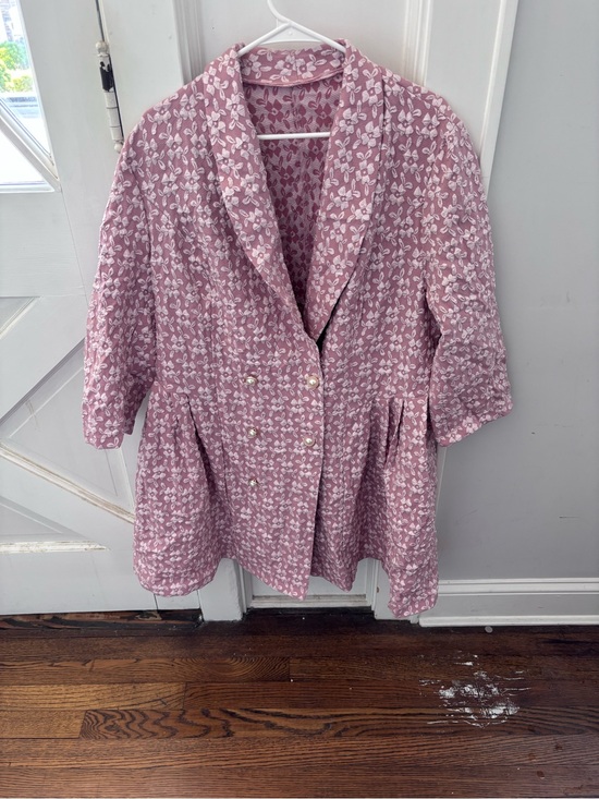 SHEIN Tops - Women’s Pink Floral Double-Breasted Blouse Jacket